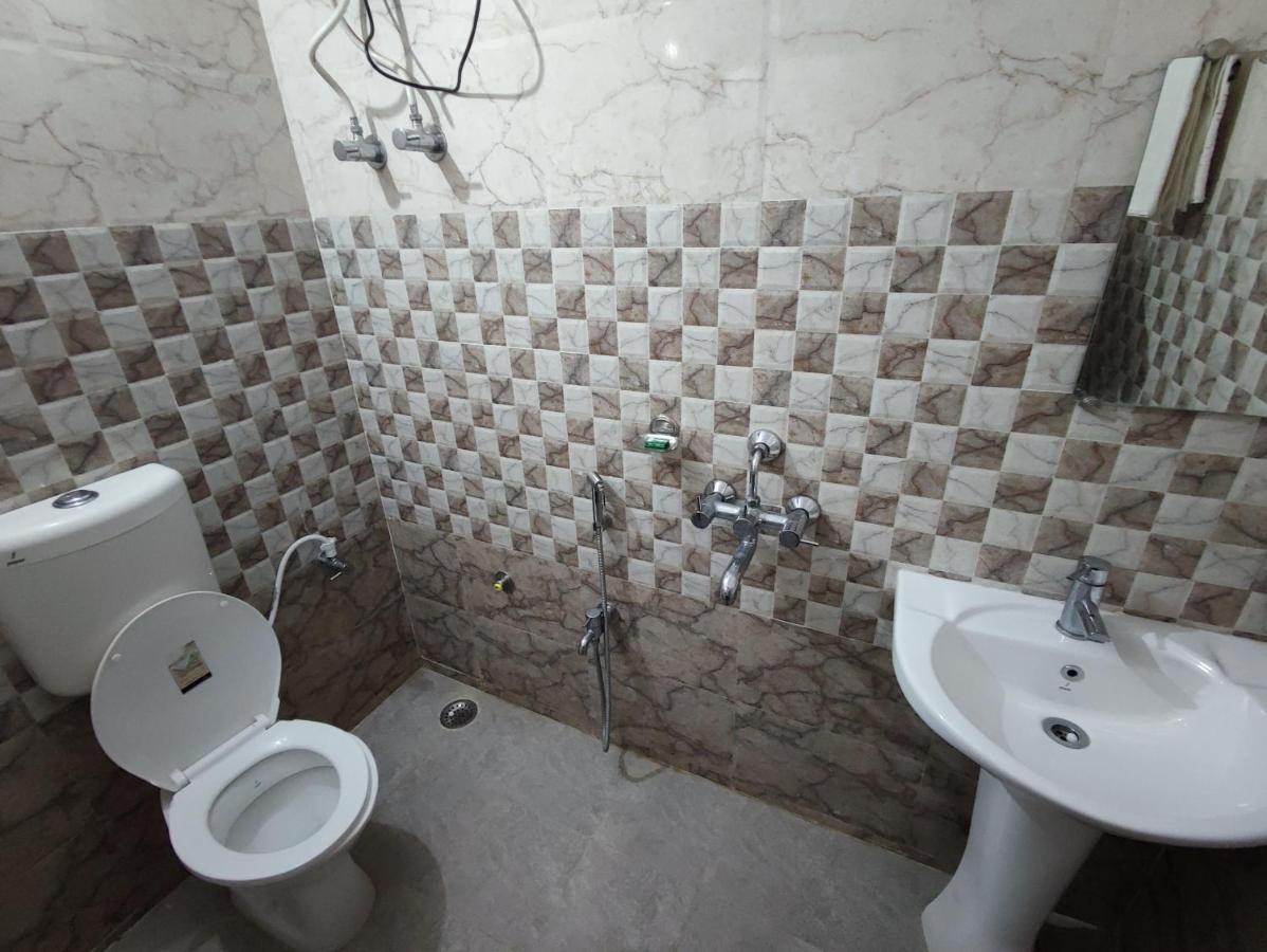 Hotel Kanha Shyam Madhubani Eksteriør bilde